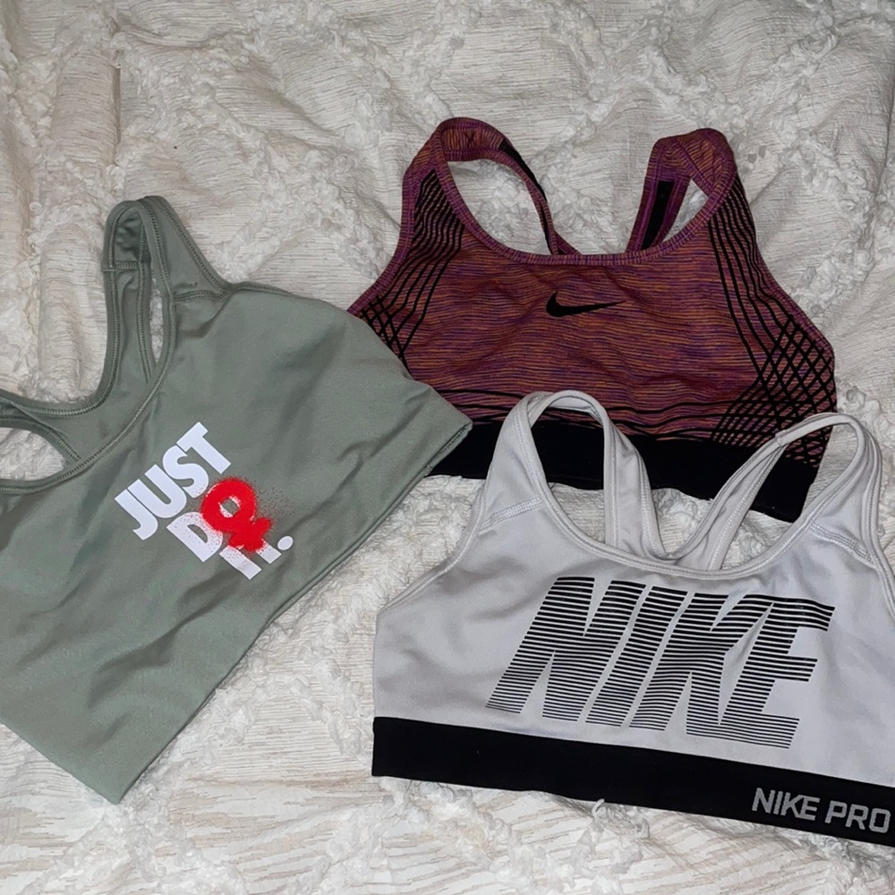 Bundle 3 NIKE sports bras